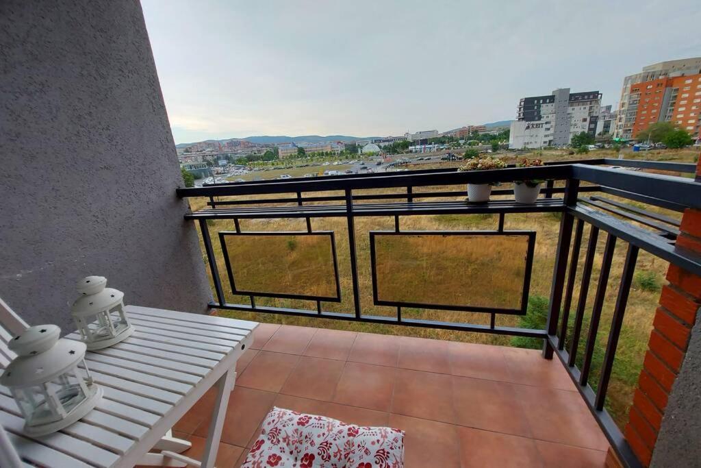 Apartment 13C Приштина Экстерьер фото