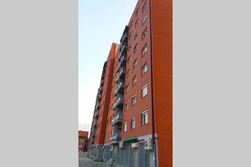 Apartment 13C Приштина Экстерьер фото