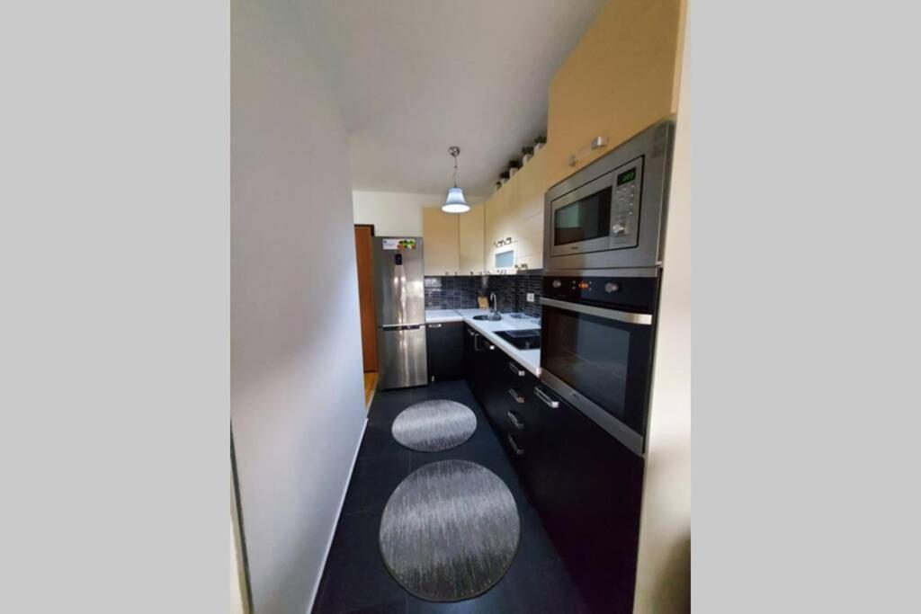 Apartment 13C Приштина Экстерьер фото